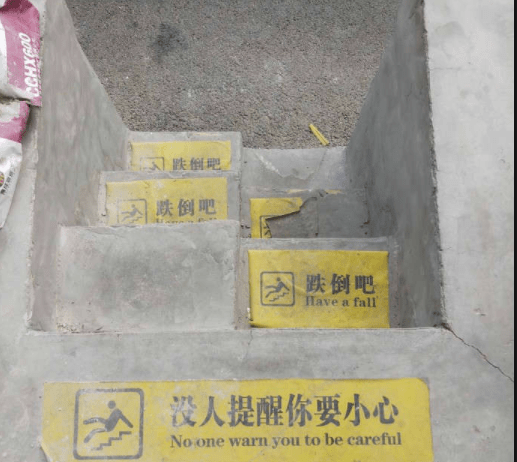 开心一刻:见班花腰后有根绳,只拽了一下,结果三年后孩子都…