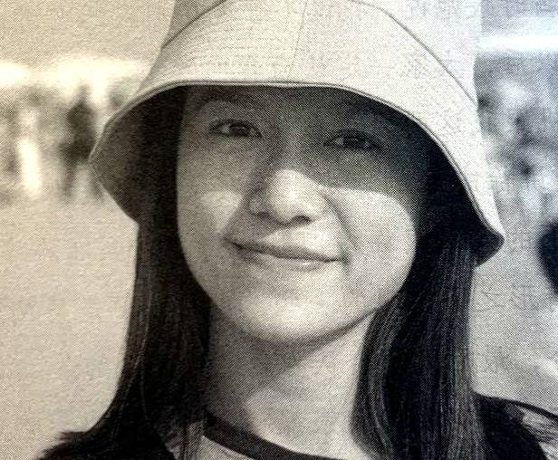 杨振宁精神矍铄与妻子合体亮相,44岁翁帆发福水肿,憔悴了不少