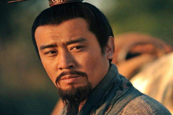 白帝城托孤时,刘备周围藏了多少刀斧手?诸葛亮的智慧无人能比
