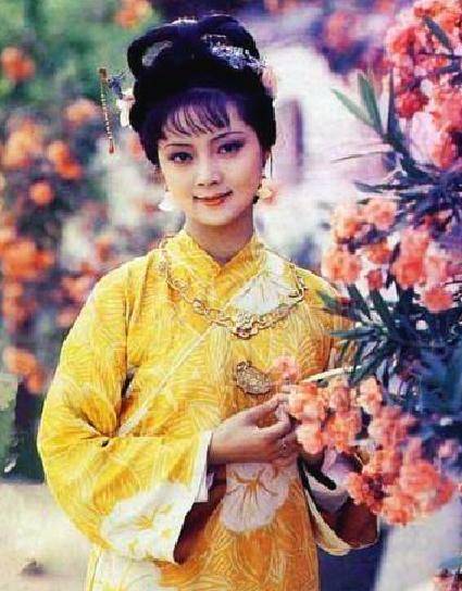 薛宝钗为啥讨人厌?典型的冷血动物,大名暴露身份