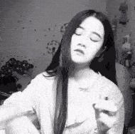 搞笑GIF段子:纳尼,跑哪去了?