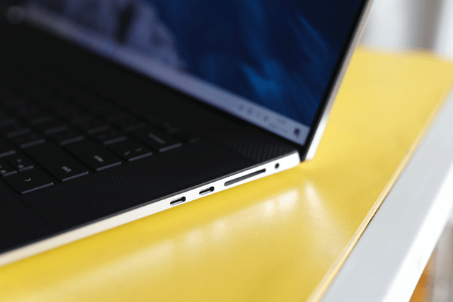 DELL XPS 17 评测:合盖优雅,开盖惊艳的旗舰本