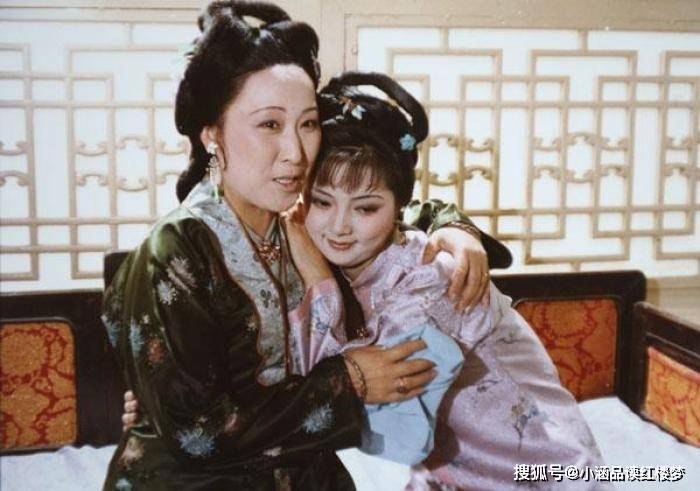 贾家和薛家相比,哪一家更富贵?听一听薛宝钗怎么说?
