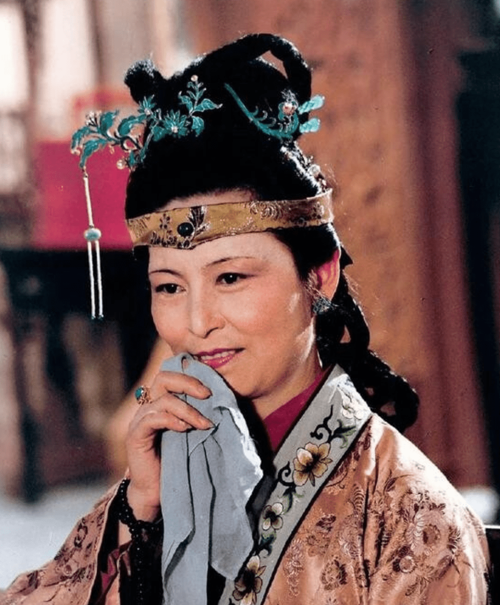 《红楼梦》里,贾府最后的靠山是王家?