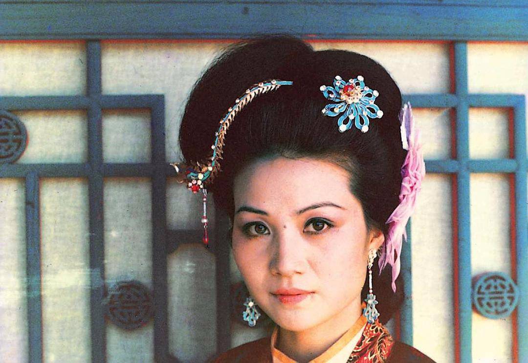 《红楼梦》里,最冤枉的女孩子是谁?凶手有哪些人?