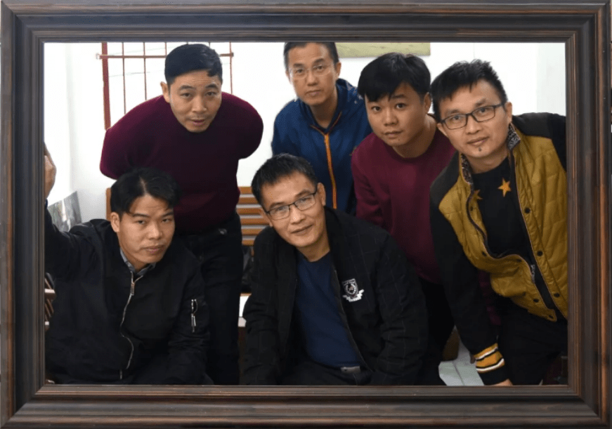 【艺展中国】《小海边·初见》----六人绘画作品展