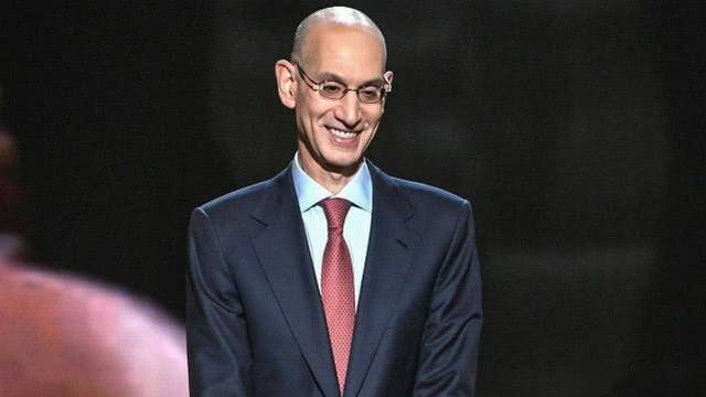 NBA七月复赛,肖华向中国抛出橄榄枝!聘央五教父之子任中国总裁