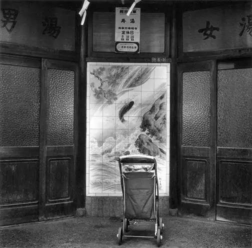 摄影师|鬼海弘雄:将人类永恒不变的东西,以肖像记录下来