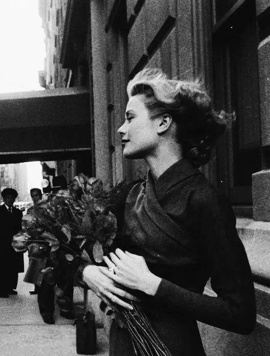 【转载】比颐和园还小,土豪比迪拜多,这个欧洲小国此生不去心难安