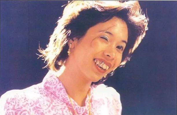 《大话西游》25年过去,莫文蔚成立厂牌登春晚,朱茵跑去演恐怖片