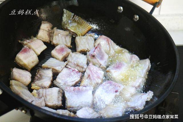 孩子考试,多吃鱼,学会这2招,鱼肉入味鱼皮不破,真好用