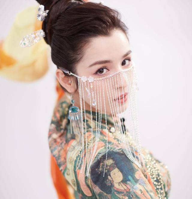 《天舞纪》哈妮克孜犹如人间仙子?首演古装惊艳美出新高