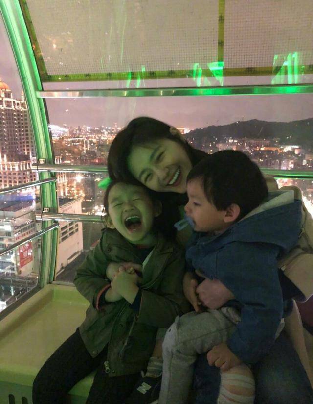 秦昊爆料汪小菲区别对待儿女,不允许弟弟叫“把拔”,遭大s训话