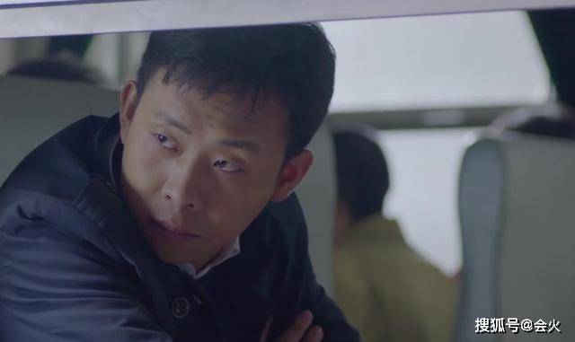 没上过大学,曾经5年没戏拍,张译凭什么成了百亿票房演员?