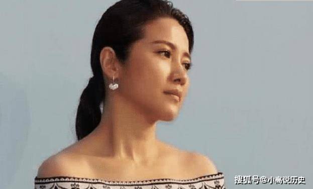 倪萍称她是中国最牛女演员,8夺影后却无戏可拍,今47岁孑然一身