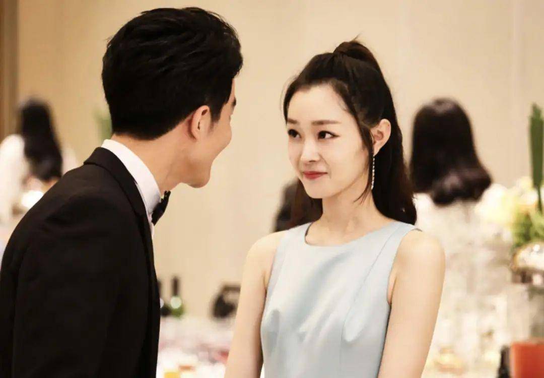 宋轶妩媚风情太性感迷人!难怪从配角于曼丽逆袭走红