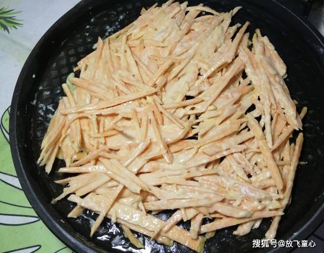 1个红薯2个鸡蛋,教你最好吃的早餐饼做法,简单营养,孩子最爱吃