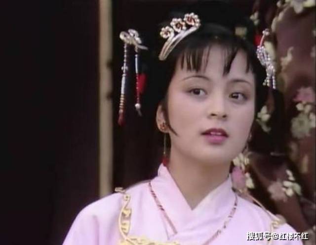 探春为何能列金陵十二钗第3位?黛玉用一个字评价,堪称一针见血