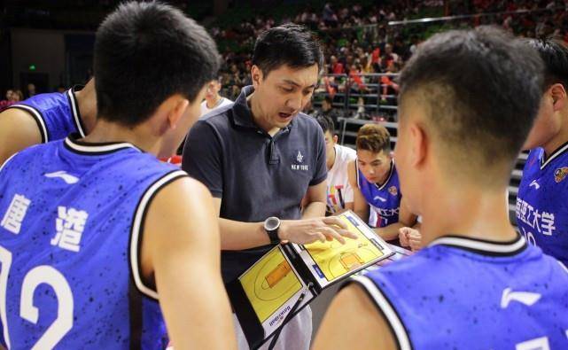 退役五年,你知道新疆历史第一得分王现状如何吗?常驻广东当教练