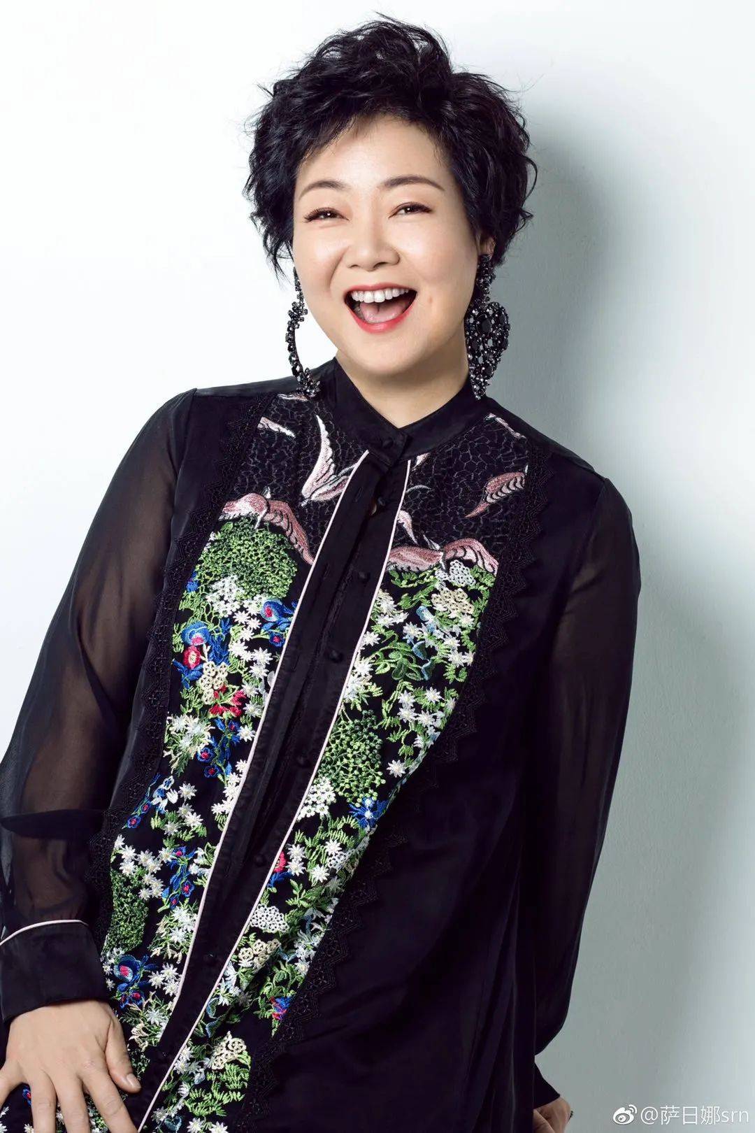 她演闯关东走红,因相貌6年没戏拍,被初恋花258元娶走很幸福