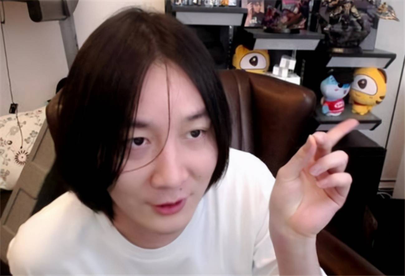 为进KPL拼了,XYG冲击虎牙新星杯!张大仙用一个词评价自家战队