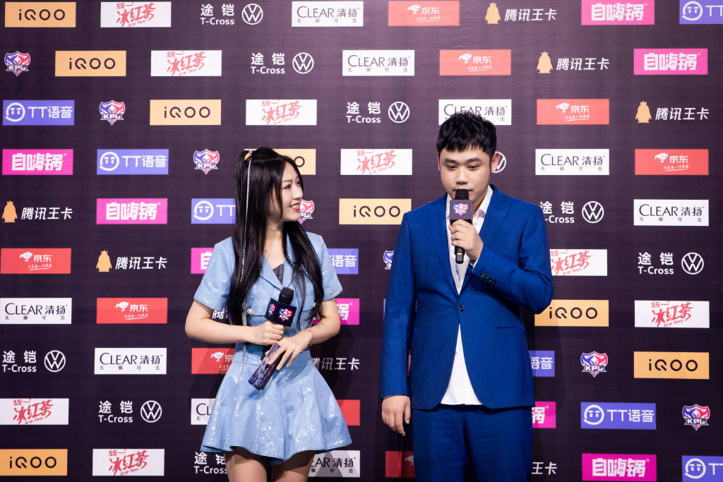 KPL:月光牌面有多大?APL联赛洽谈赞助中,网友:娱乐赛变正赛?
