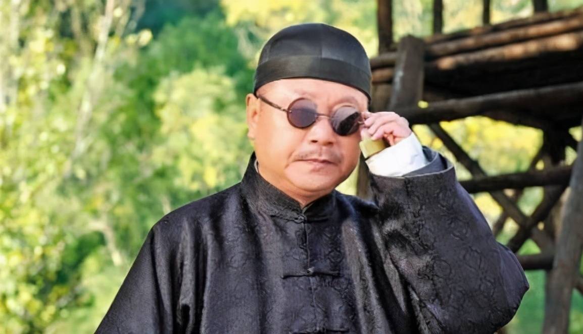 古人忠告:“四十多欲,大势已去;五十多情,鸡犬不宁”,何意?
