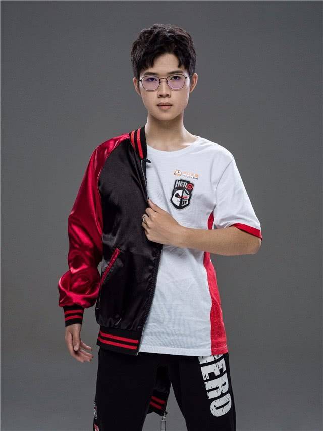 KPL:久哲正面回应外界质疑,自己不是商人,不是只会卖选手