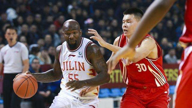利好!CBA超级黑马又获强援 场均37分之人宣告回归