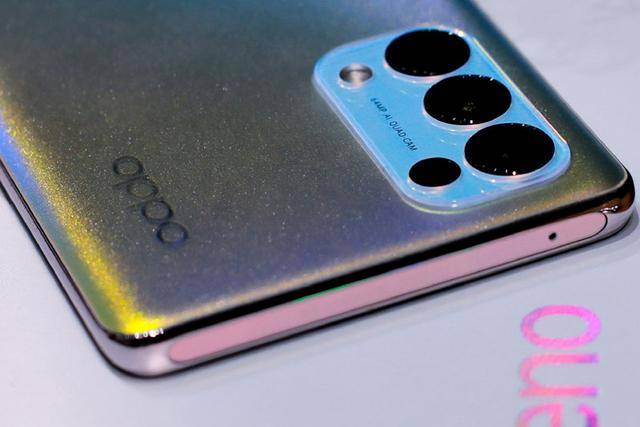 OPPO Reno5系列稳了:电商预售5天达到前代一个月销量