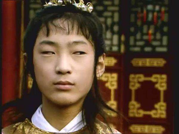 《红楼梦》里,彩霞喜欢贾环什么?