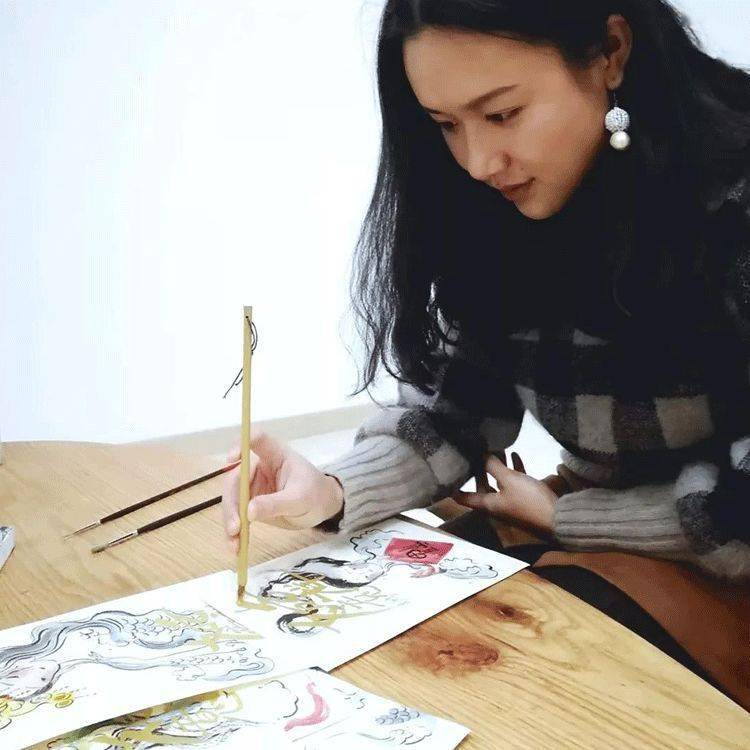 92年中国最美插画师,闭关一年画洛神,一笑倾城