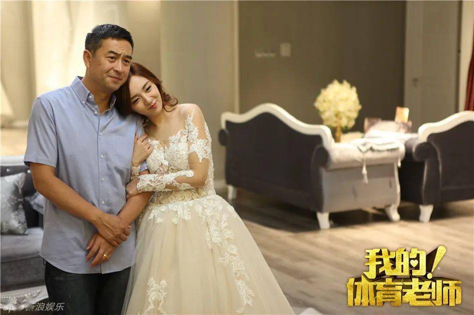 同样都是打出年龄差,“大叔”为何不敌“小滥静址”
