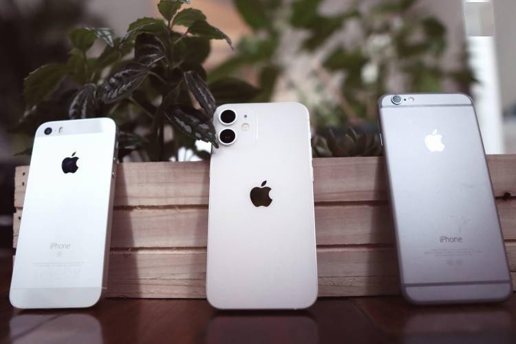 “最轻便5G手机” iPhone 12 mini,真实5G体验却是灾难