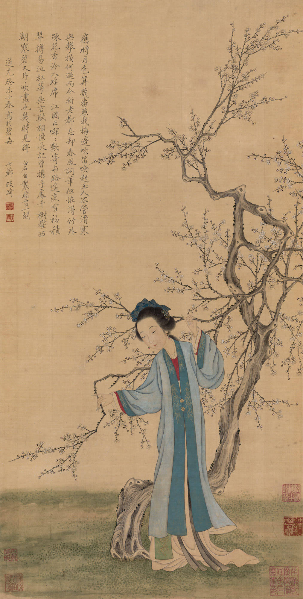 古画中的“她” ,有着超越画卷的淡妆雅度