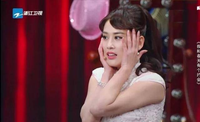 从“星女郎”到败光路人缘,黄圣依出道17年来的7大尴尬瞬间