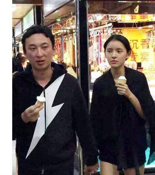张馨予晒与张予曦同框照,李晨前女友和王思聪前女友,谁更美一目了然