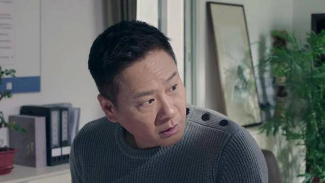 62岁刘佩琦转行做大厨?关晓彤成他孙女,《什刹海》配角大有来头