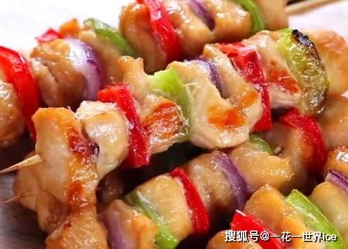 在家教你做鸡肉烤串,软嫩鲜香,简单营养,大人小孩都爱吃