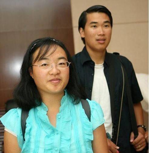 当初被叫做“最丑谋女郎”,只拍了一部就消失,如今她怎样了?