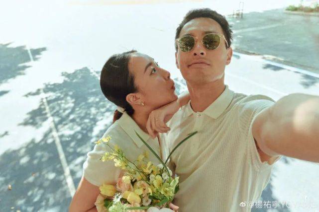 官宣结婚!老婆是长腿模特,肚子都大如球了!