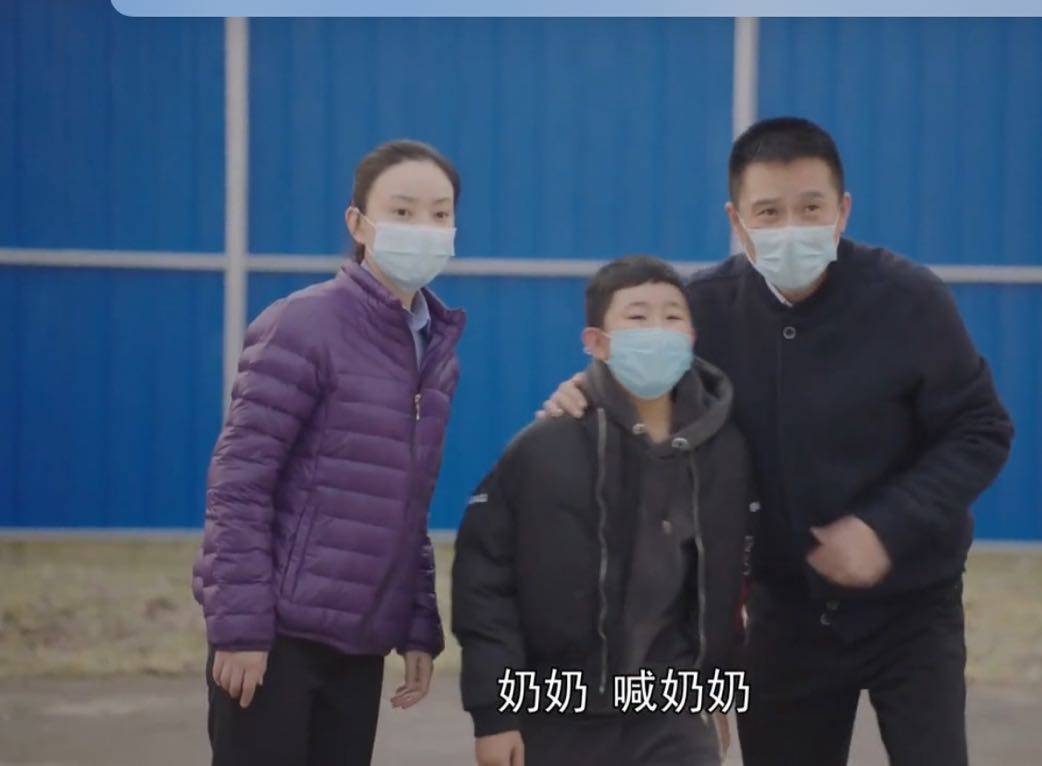 《最美逆行者》开播,收视率全国第二,演员表演走心、真实感人