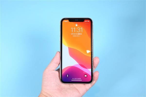 为iPhone12系列让路,iPhone11价格再度下跌,值得入手?