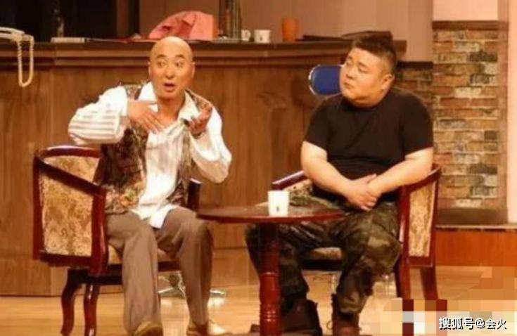 66岁陈佩斯回归央视,胡子发白状态好,消失22年里只专注一件事