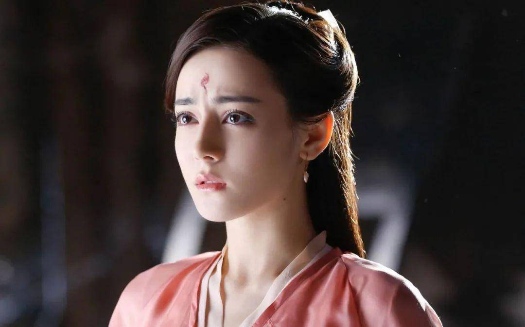 古装剧十大90后当红女星!郑爽热巴谁美得最令人窒息?