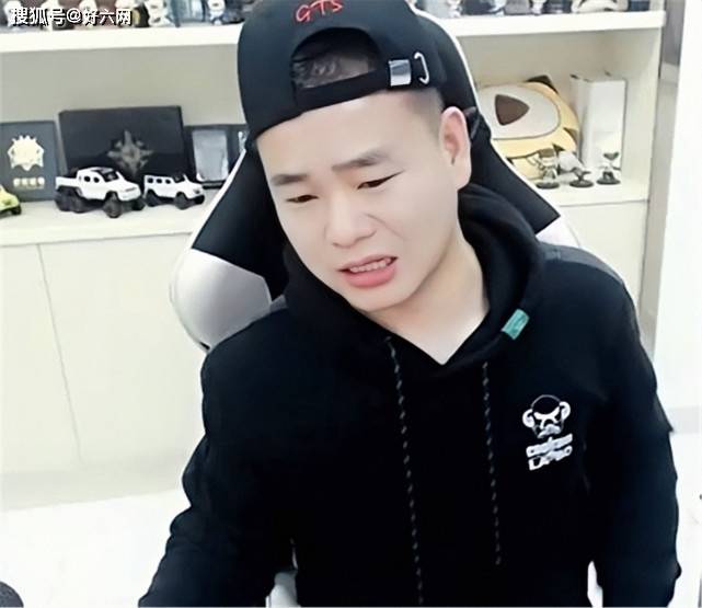 DNF:狂人冲击战法15武器,结果备受打击,上百把武器增幅了个寂寞