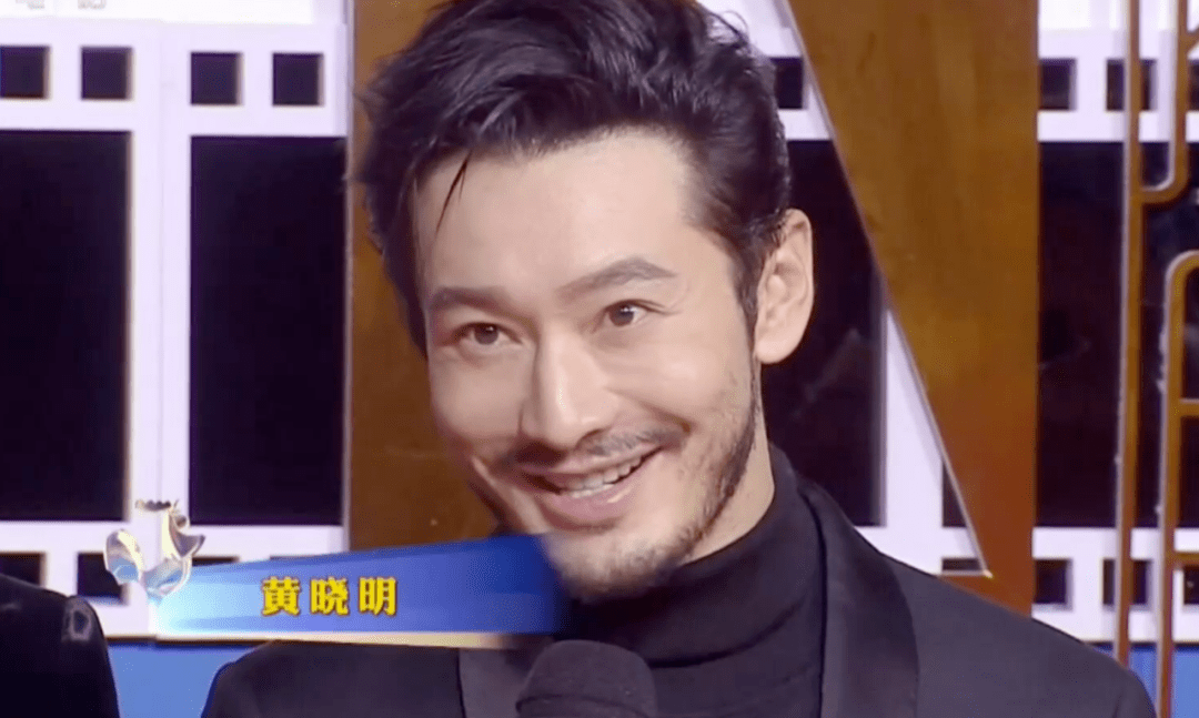 金鸡奖男星造型搞笑:谢霆锋身材五五分,王大陆穿得像服务员