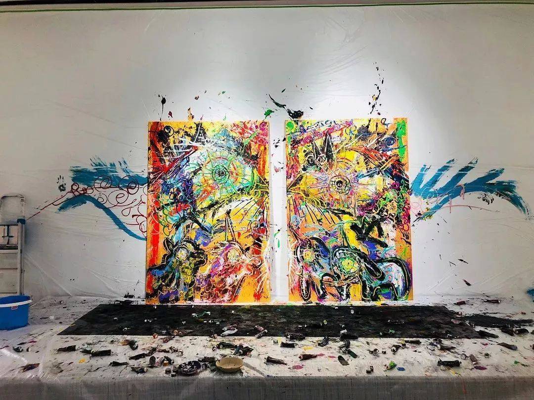 狂野少女”绘画堪比毕加索,8亿人看她作画,作品震惊整个国际画坛