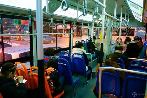 「2020 摄影征文」心里有光 向阳而行:101 张照片遇见襄阳