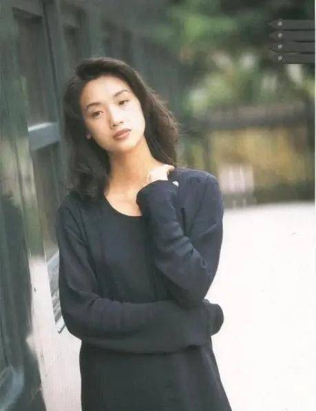 一生活得清醒的“丑女”吴倩莲,为何成了刘德华最亲的女星?